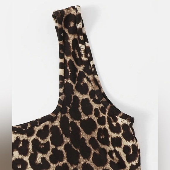 Cropped Leopard Print Tank Medium - Picture 3 of 4